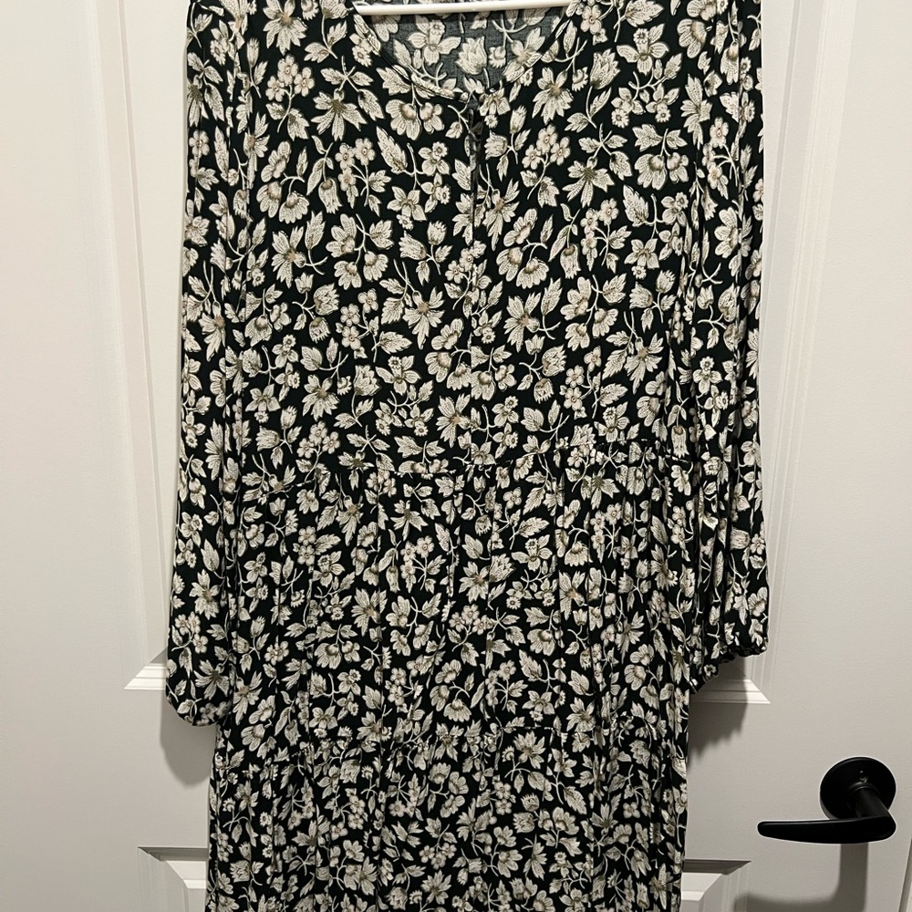 Old Navy Long Sleeve Dress with Floral Pattern